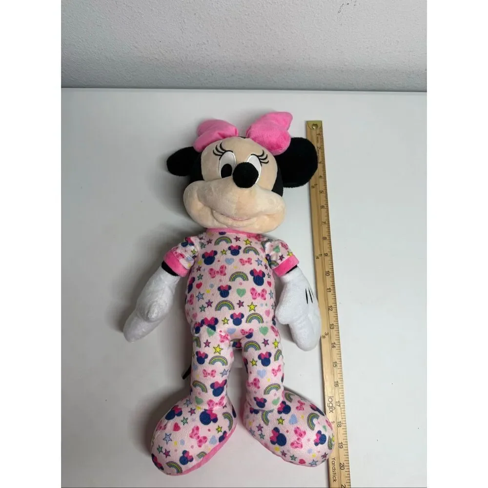 Disney Minnie Mouse With Pink Bow 19”